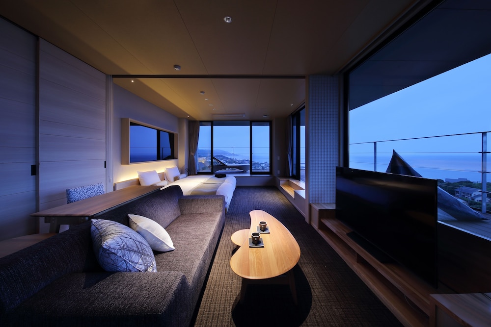 Luxury Suite Room