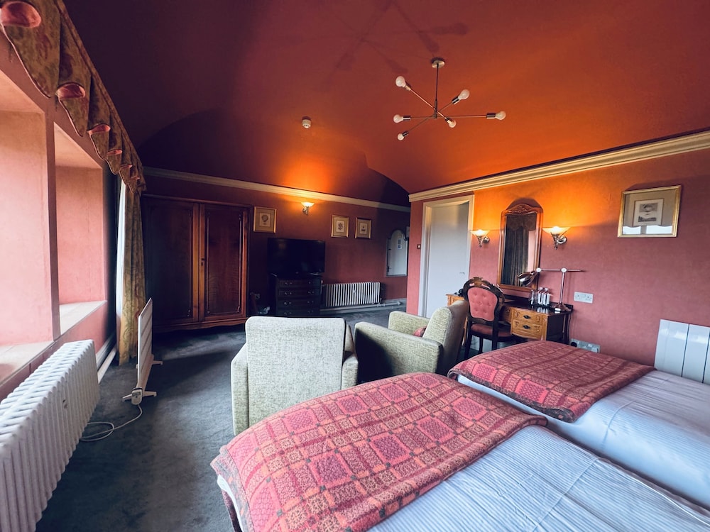 Deluxe Double or Twin Room, Valley View photo 3