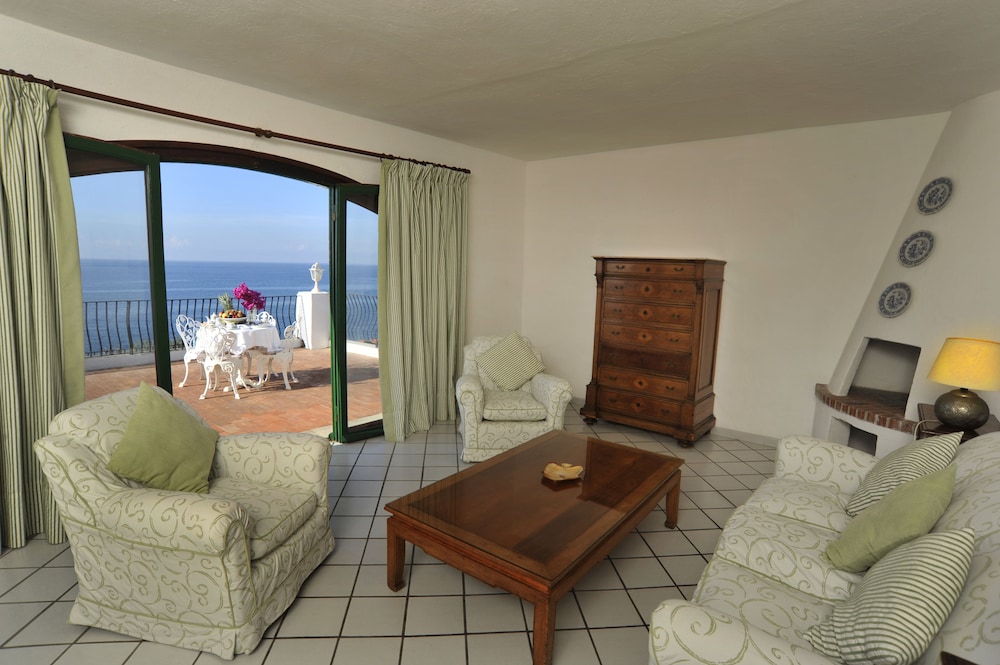 Superior Suite photo 3