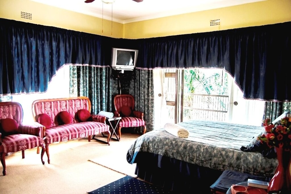 Room 1 photo 1