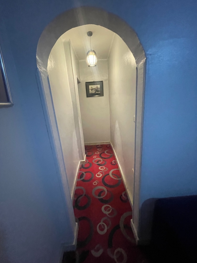 Family Apartment, 1 Bedroom - Photo 3