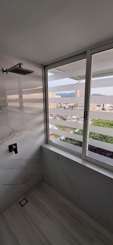 Panoramic Suite photo 3