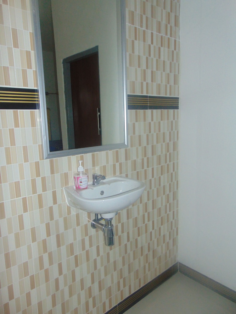 Standard Room photo 2