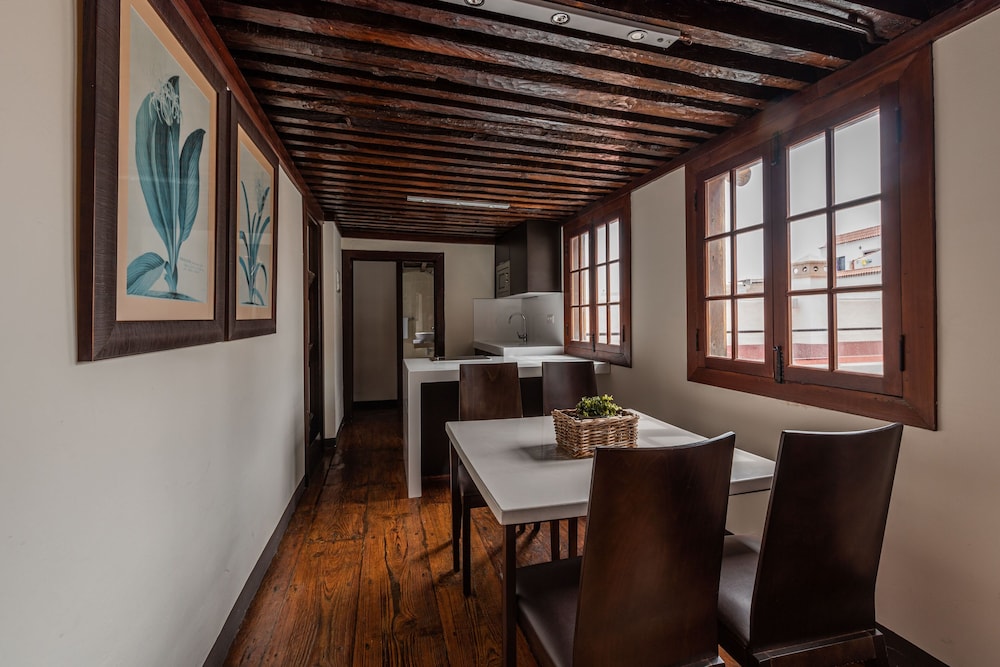 Deluxe Suite, Terrace photo 2