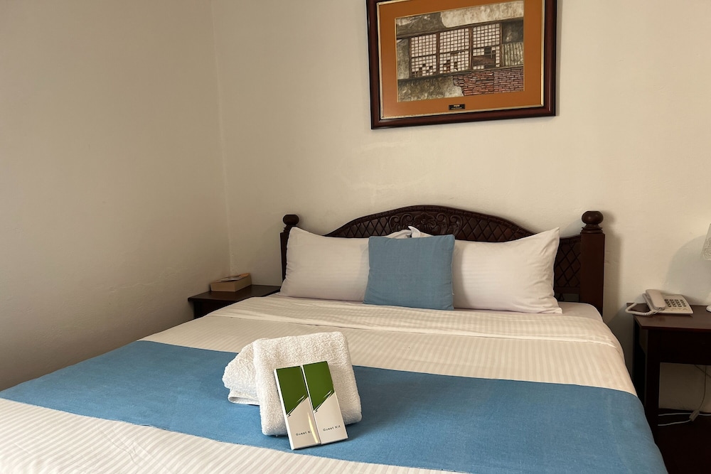 Luxury Studio Suite photo 2