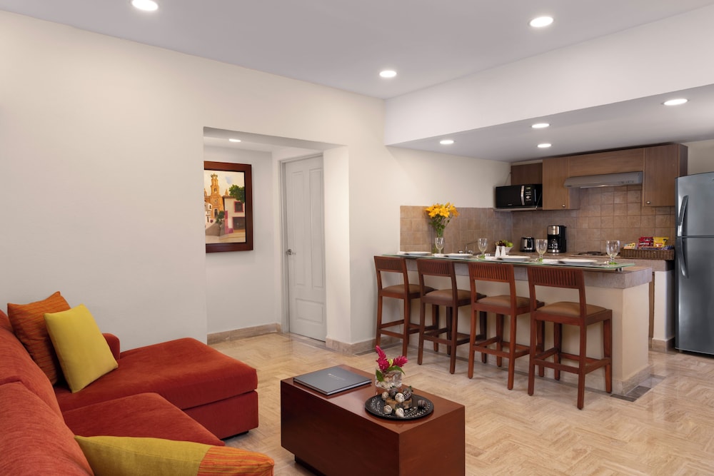 Family Suite, 3 Bedrooms - Photo 5