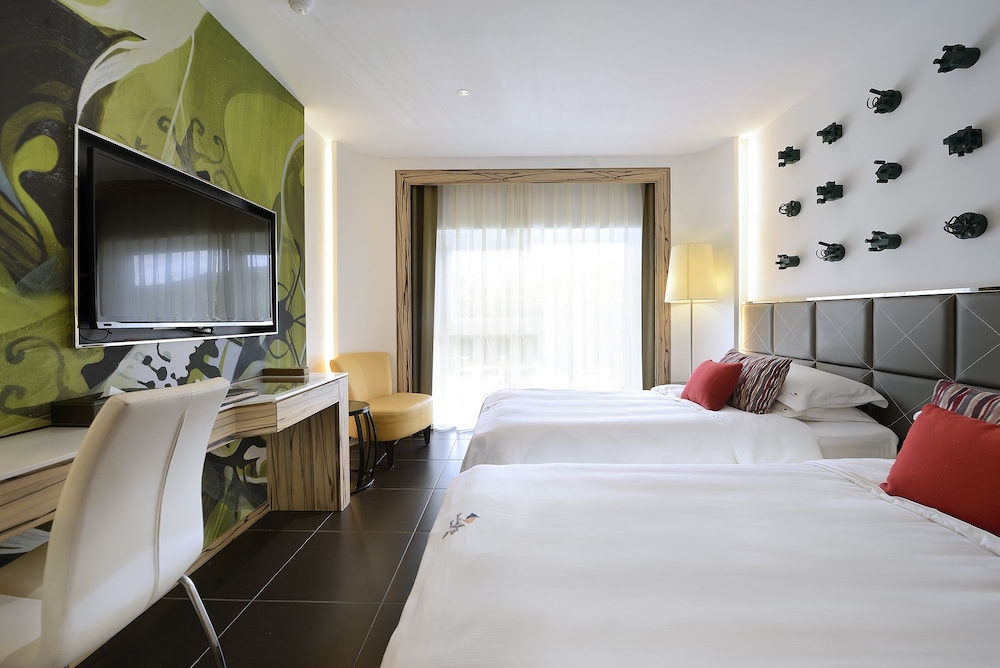 Provence Twin room mountain view (provide 2 single beds combine service) - Photo 7