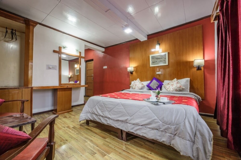 Deluxe Room - Photo 1
