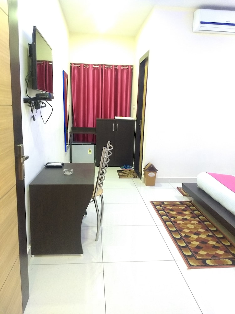Luxury Room - Photo 1