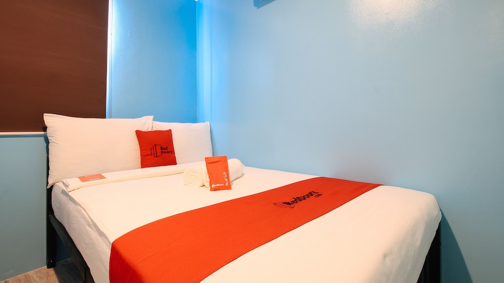 Double Room (Window Is Not Guaranteed) photo 3