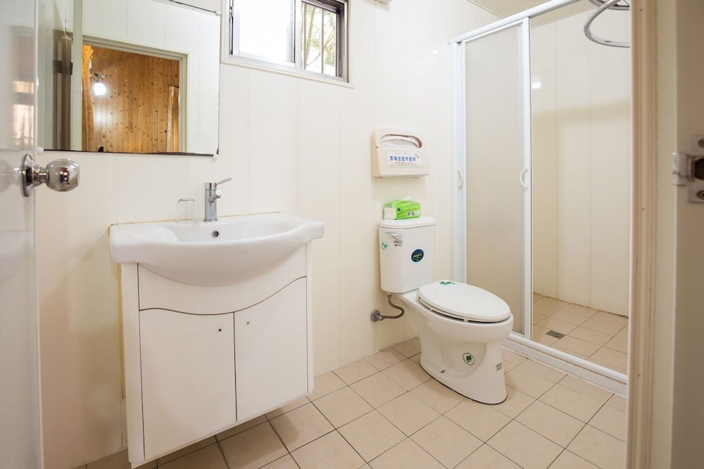 Basic Double Room photo 2
