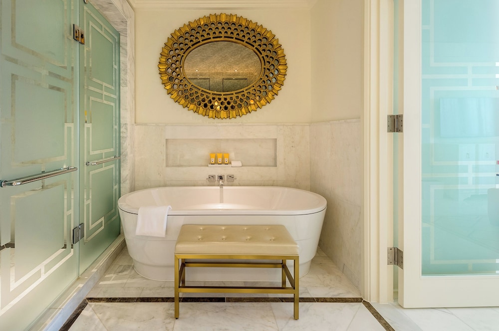 Room, 1 Bedroom (residence,1king,fountain Vw,east Twr)