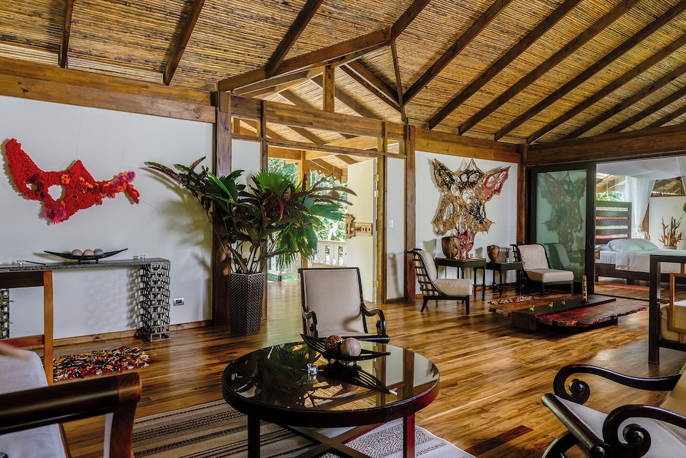 Jaguar Villa photo 3
