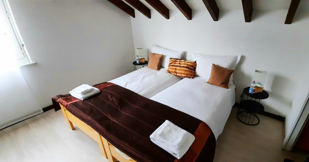 Standard Double Room photo 3
