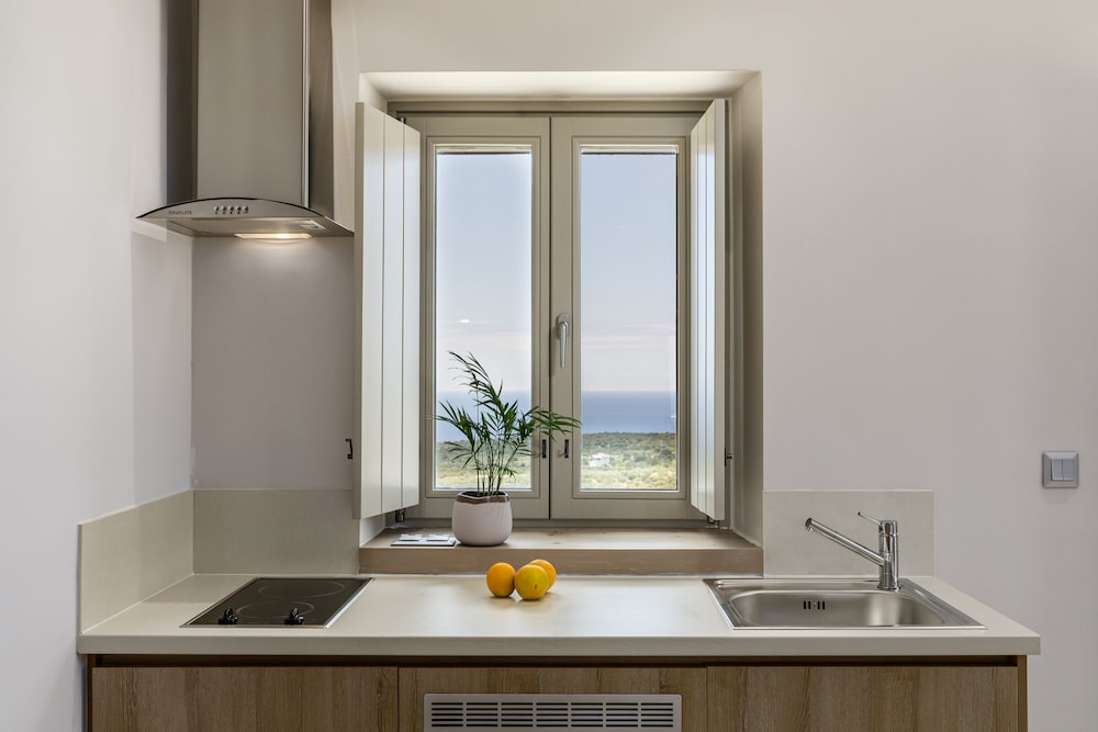 Junior Suite, Garden View, Ground Floor - Photo 4