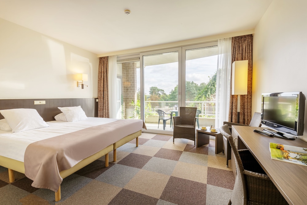 Standard Double Room, 2 Twin Beds photo 3