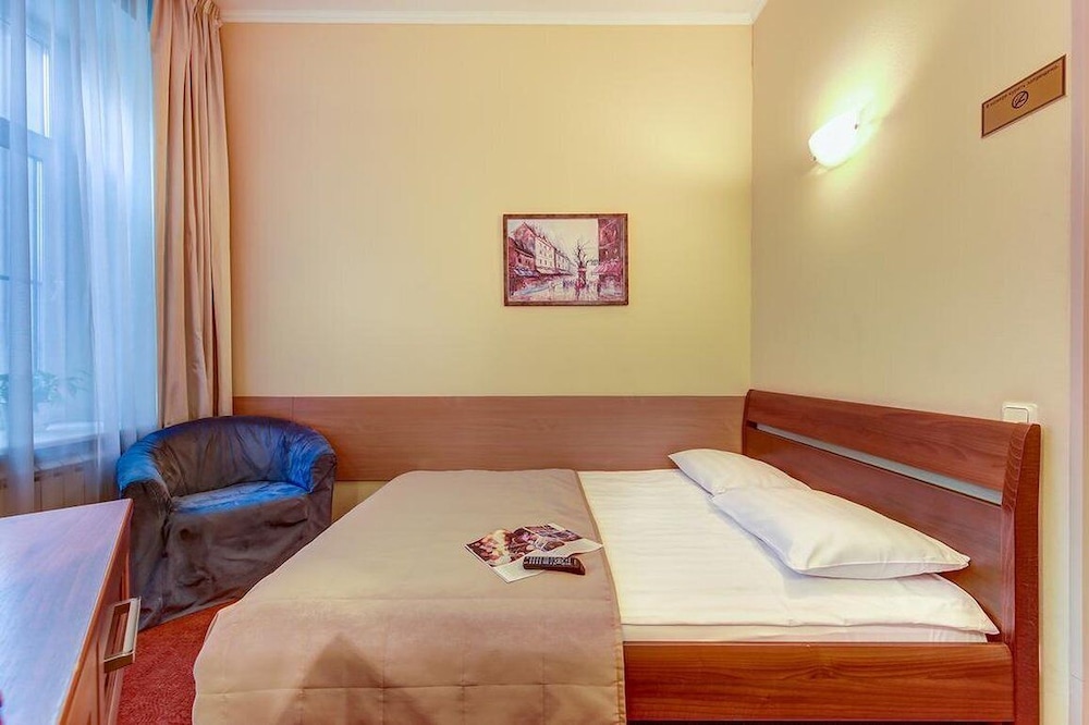 Single Room photo 2