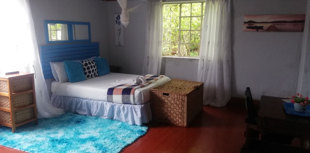 Economy Double Room photo 3
