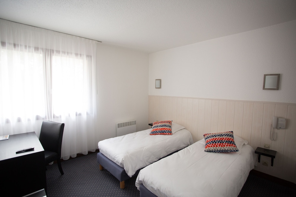 Standard Double Room, Air conditioning photo 1