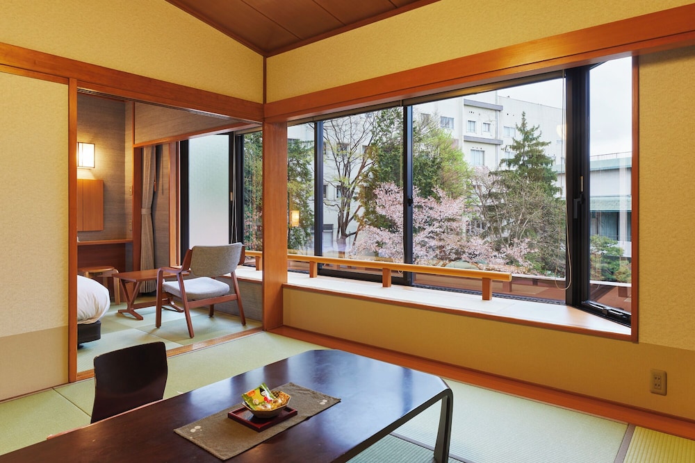 Standard Room, 2 Bedrooms, Accessible, Bathtub