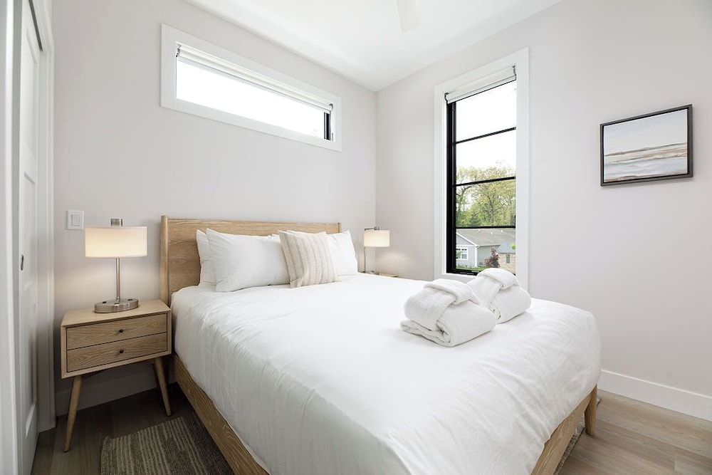Hamilton Place | 303 D