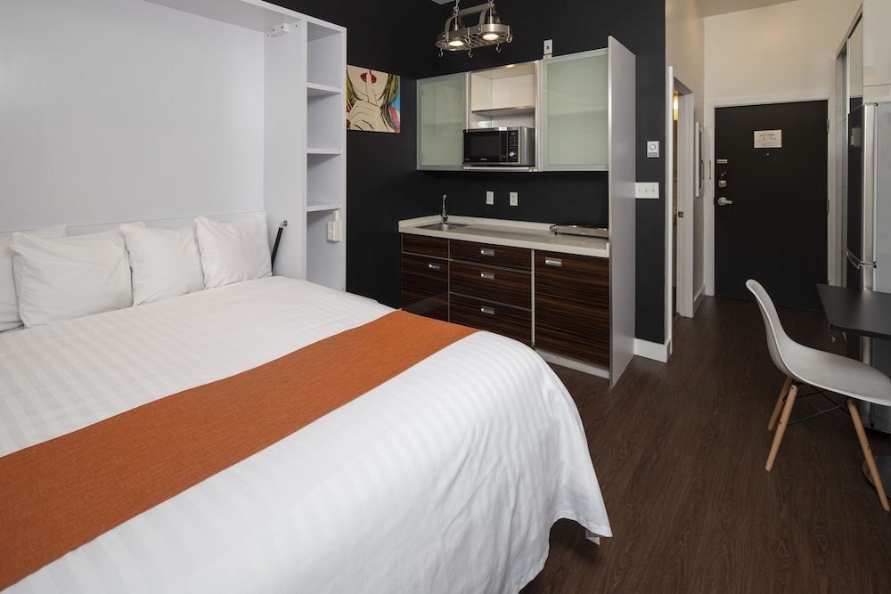 Studio Suite photo 2