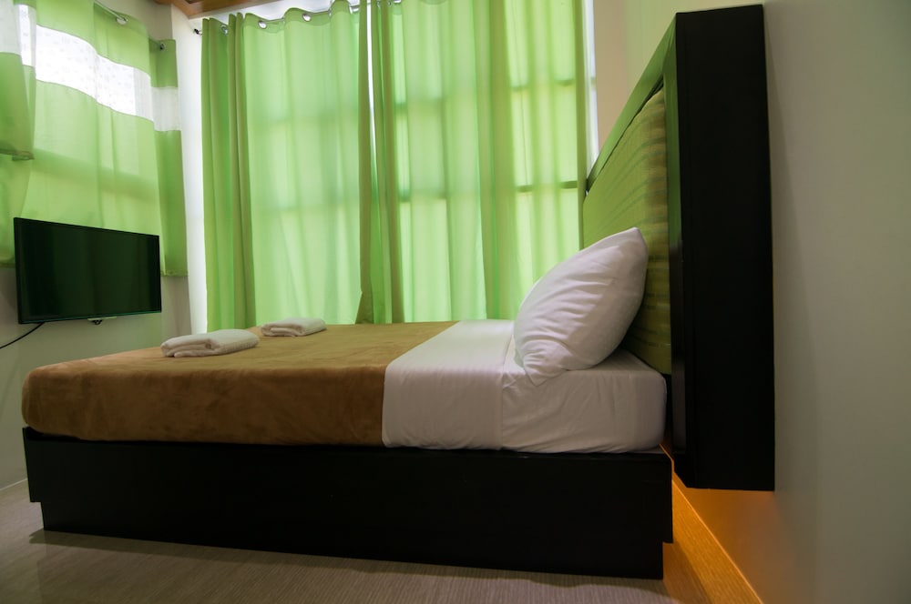 Deluxe Queen Room photo 2