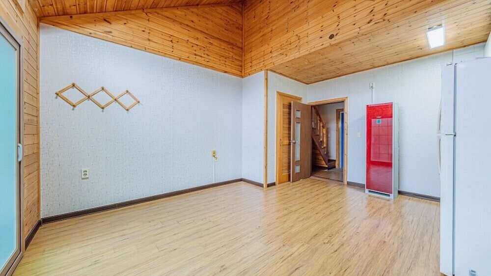 Room (Alps B) - Photo 2