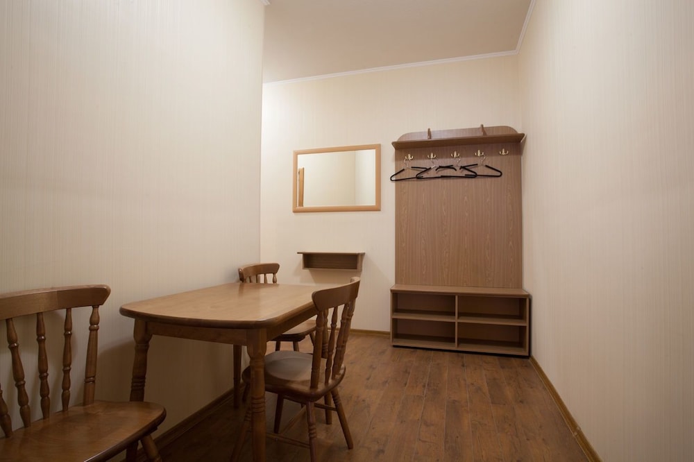 Standard Triple Room (number 7) photo 3