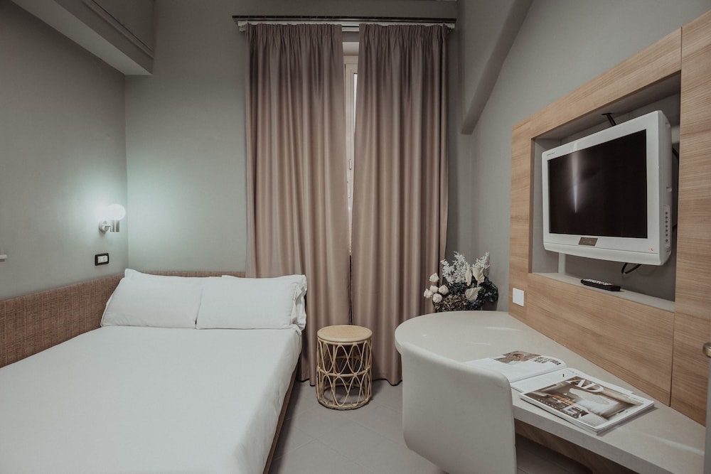 Basic Double Room