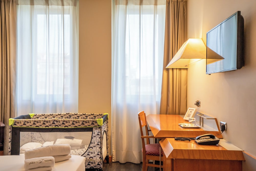 Double Room, 1 King Bed