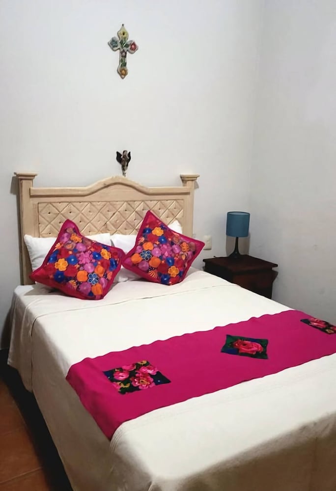 Basic Room, Courtyard View photo 3