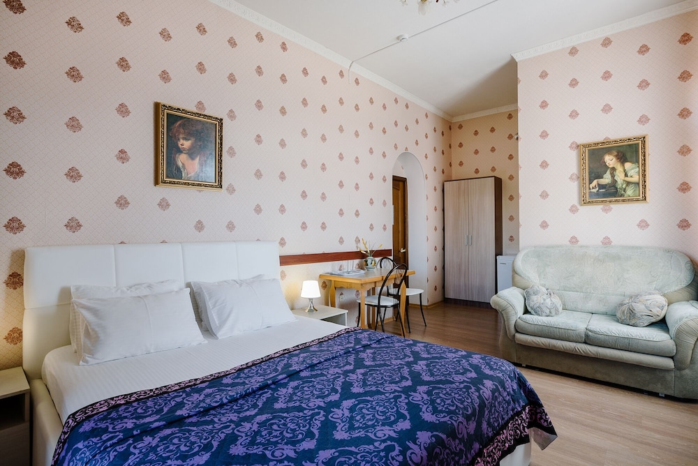 Standard Double Room, 1 Double Bed With Sofa Bed, Balcony photo 2