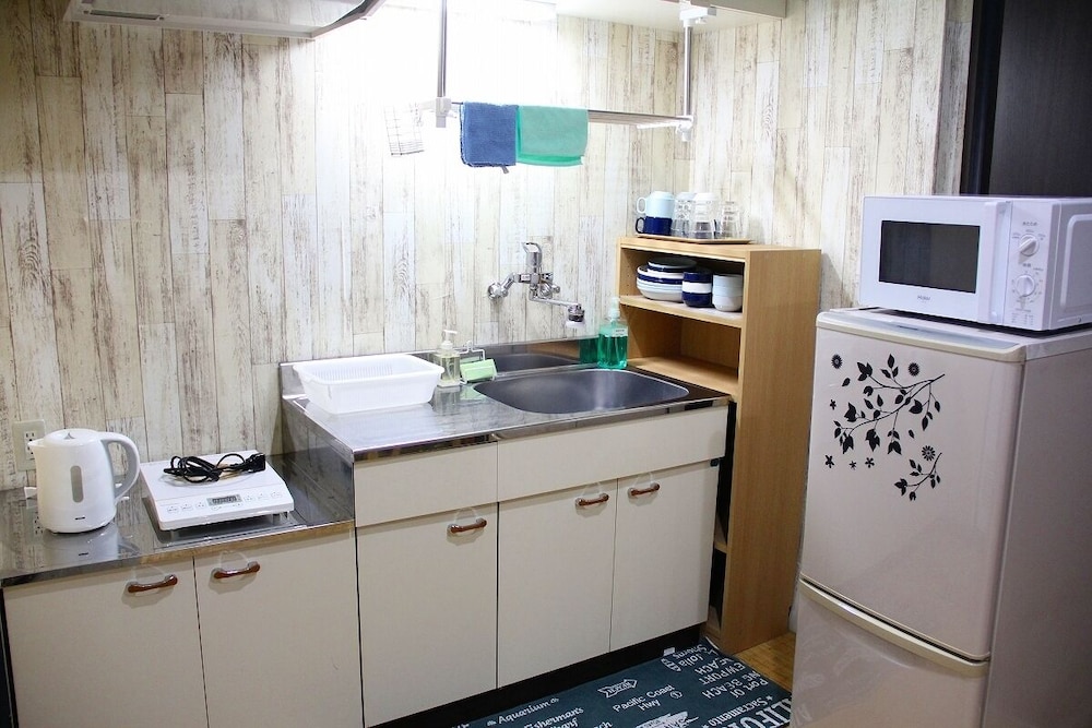 302 - Photo 16
