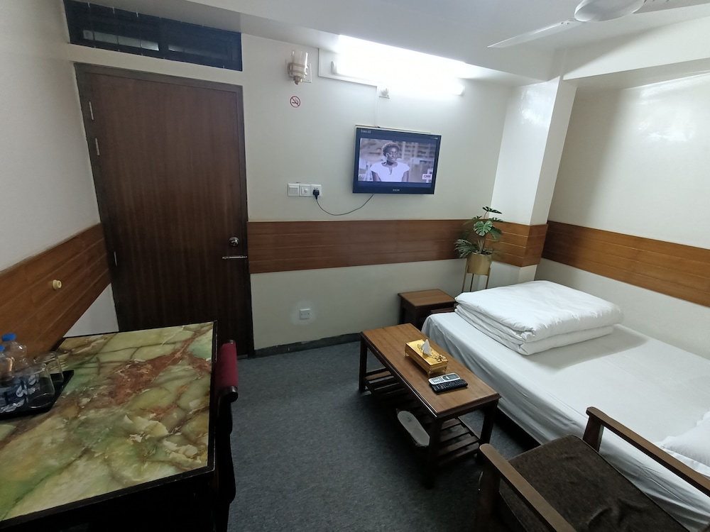 Deluxe Double Room photo 2