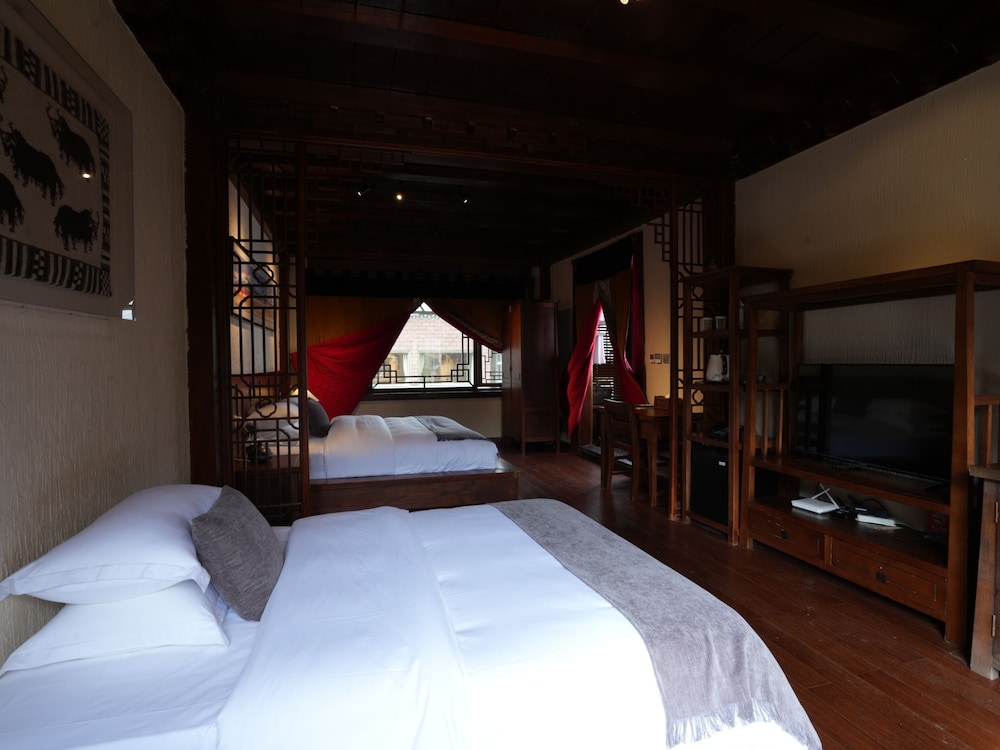 Family Twin Room, Courtyard View photo 1