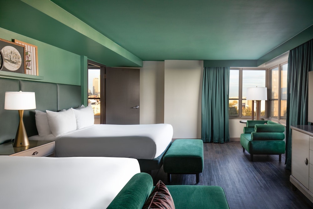 Junior Suite, 2 Queen Beds photo 1