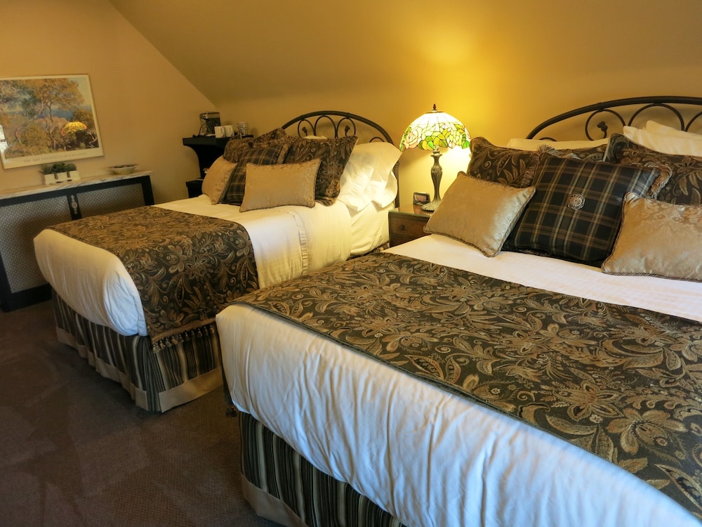The Grover Suite - Two Double Beds (3rd Floor) photo 2