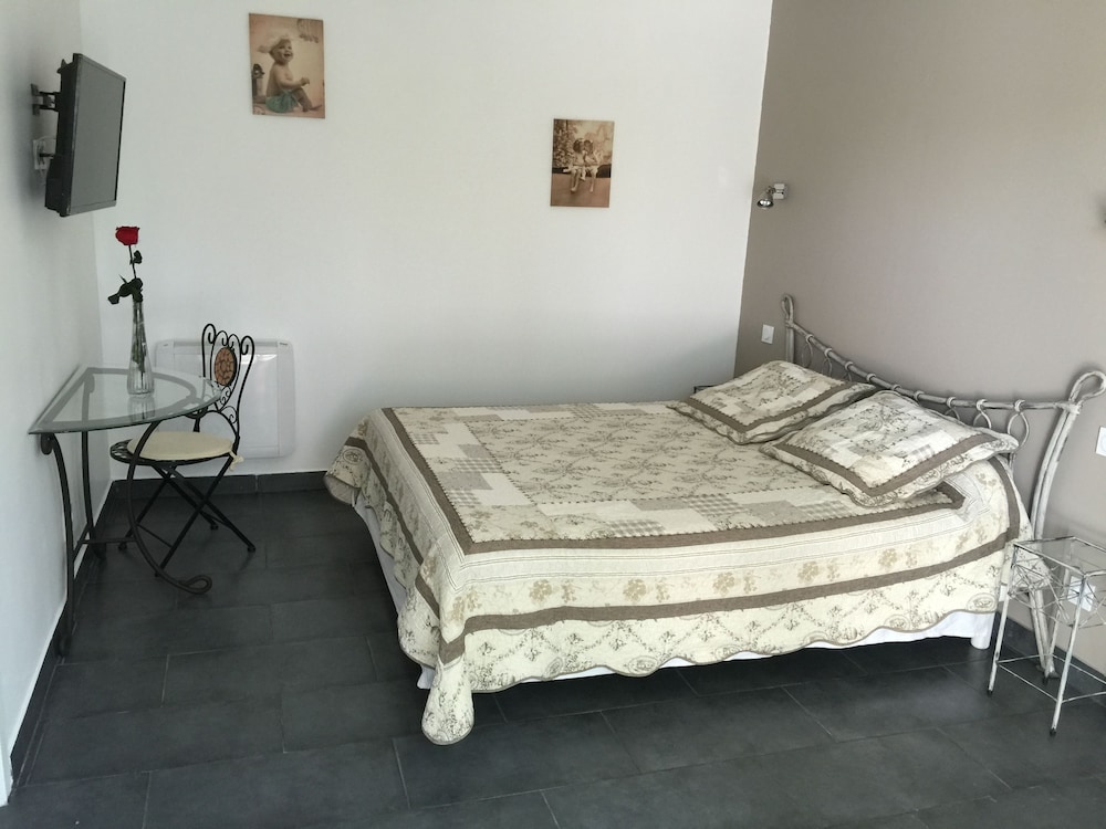 Design Double Room, 1 Queen Bed (Paradis)