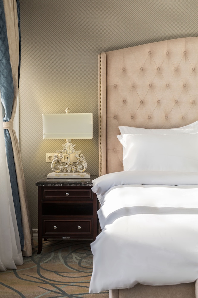 Superior Suite, Jetted Tub, Sea View photo 2