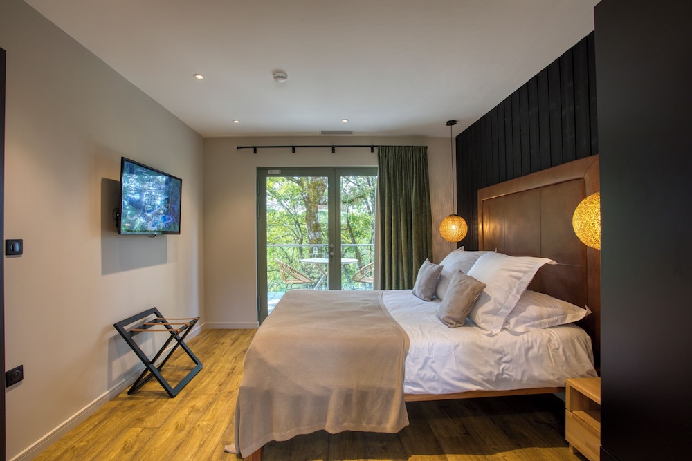 Superior Apartment, Balcony, Garden View photo 2