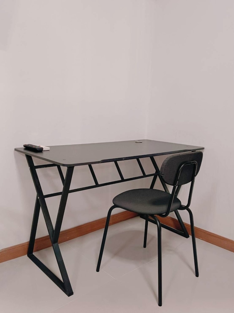 Triple Room, City View photo 3