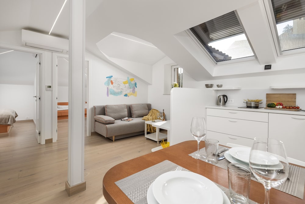 Apartment, 2 Bedrooms (4)
