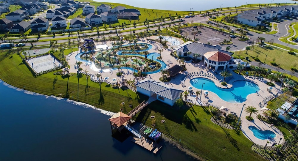 Storey Lake 5bed Private Pool Free Water Park, Kuva 48