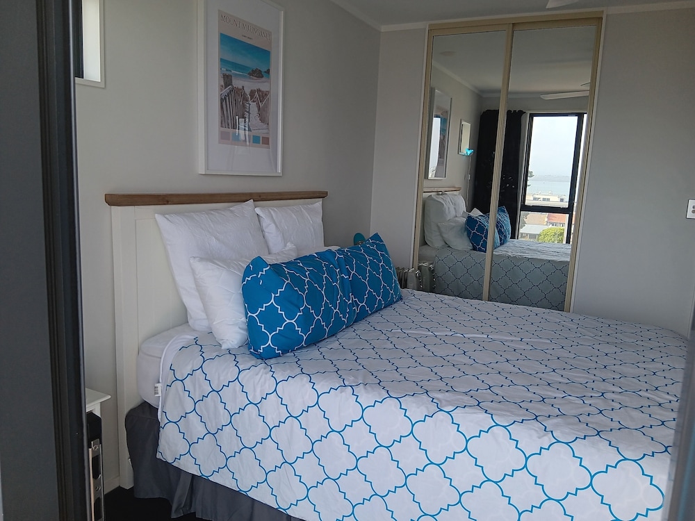 Executive Apartment, 2 Bedrooms, 2 Bathrooms, Harbor View photo 3