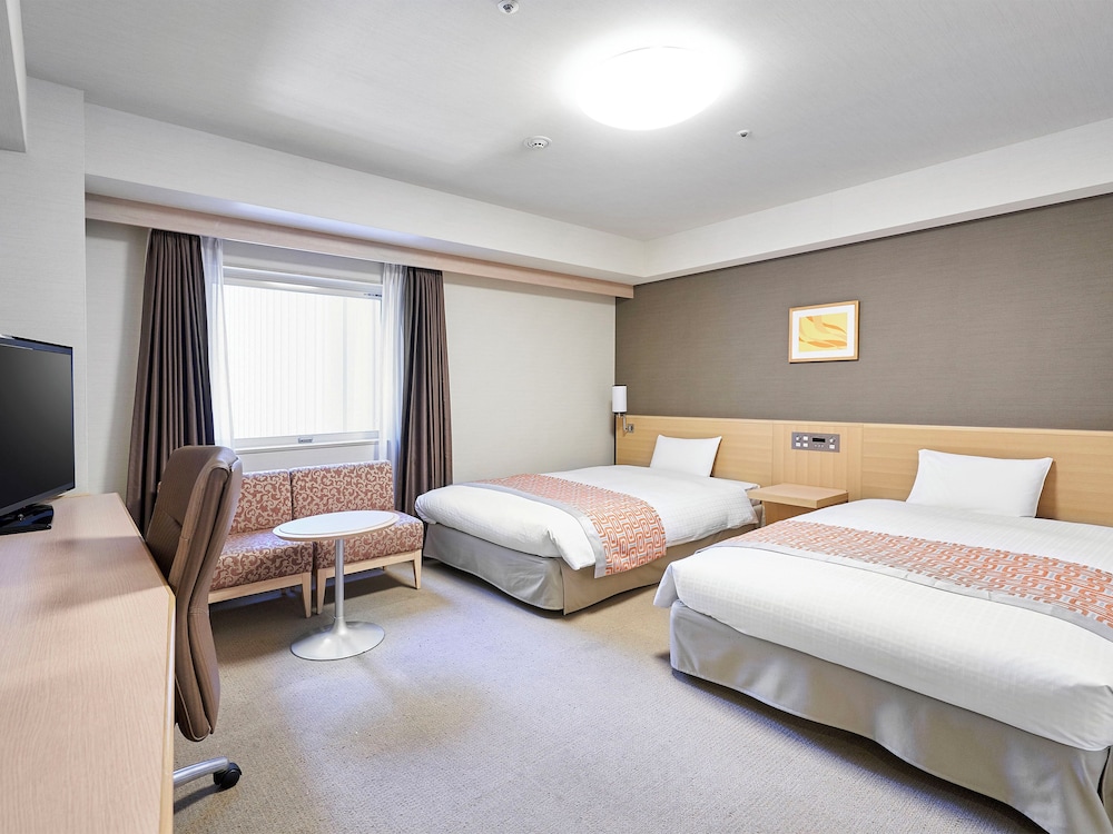 Deluxe Twin Room, Non Smoking (30 sqm)  [20min by train from Hiroshima Station]