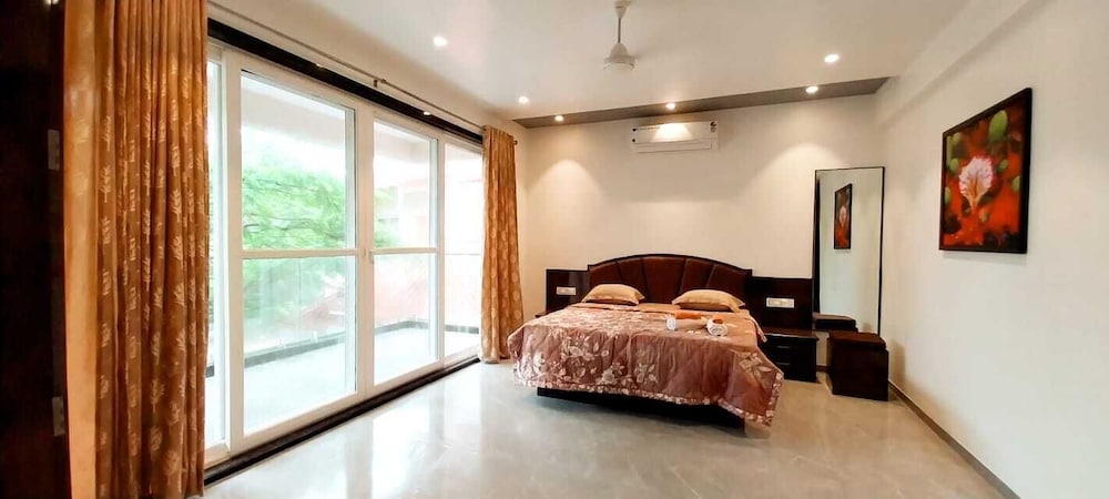 Luxury Room