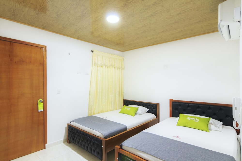 Superior Twin Room photo 1