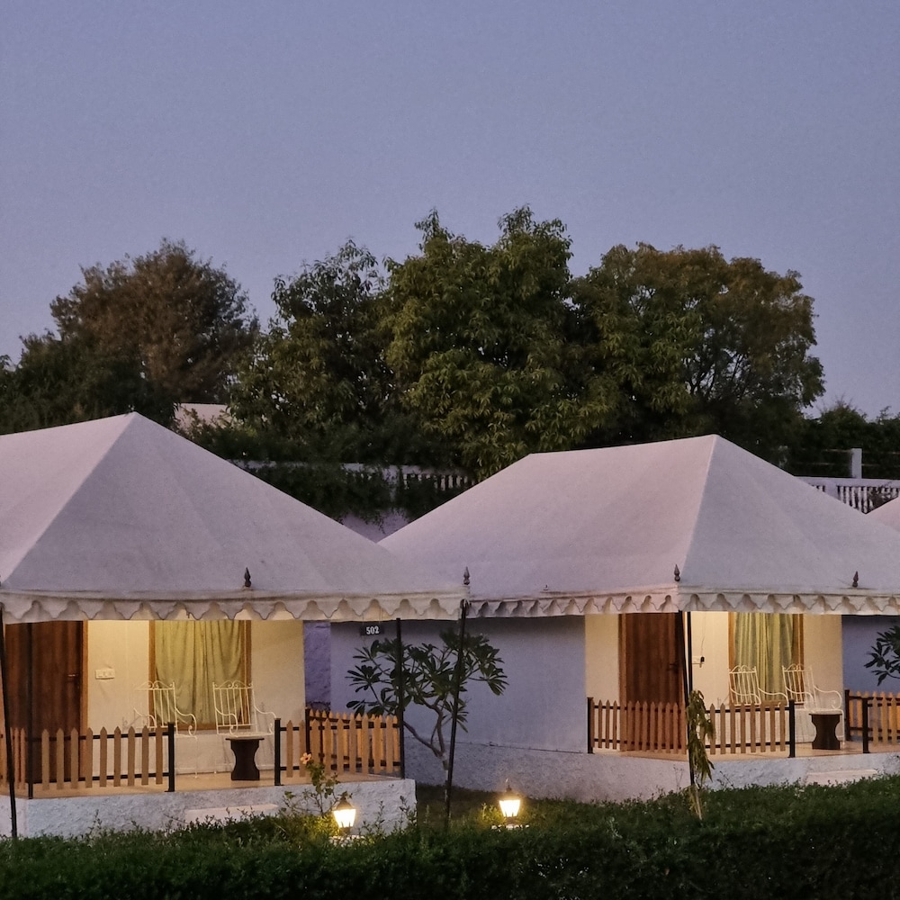 Deluxe Tent - Photo 6