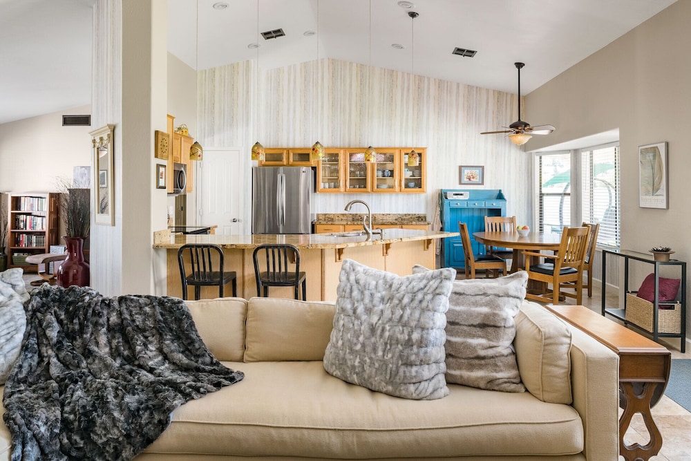 House (3 Bedrooms)